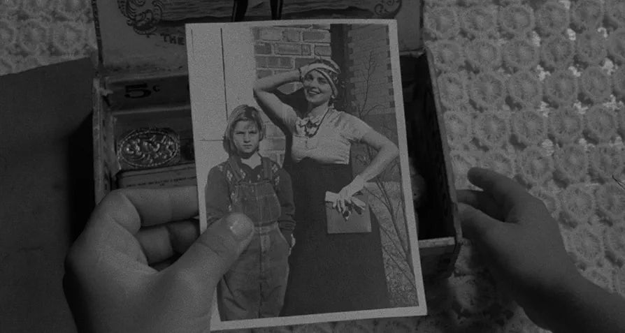 Paper Moon  [4K UHD]